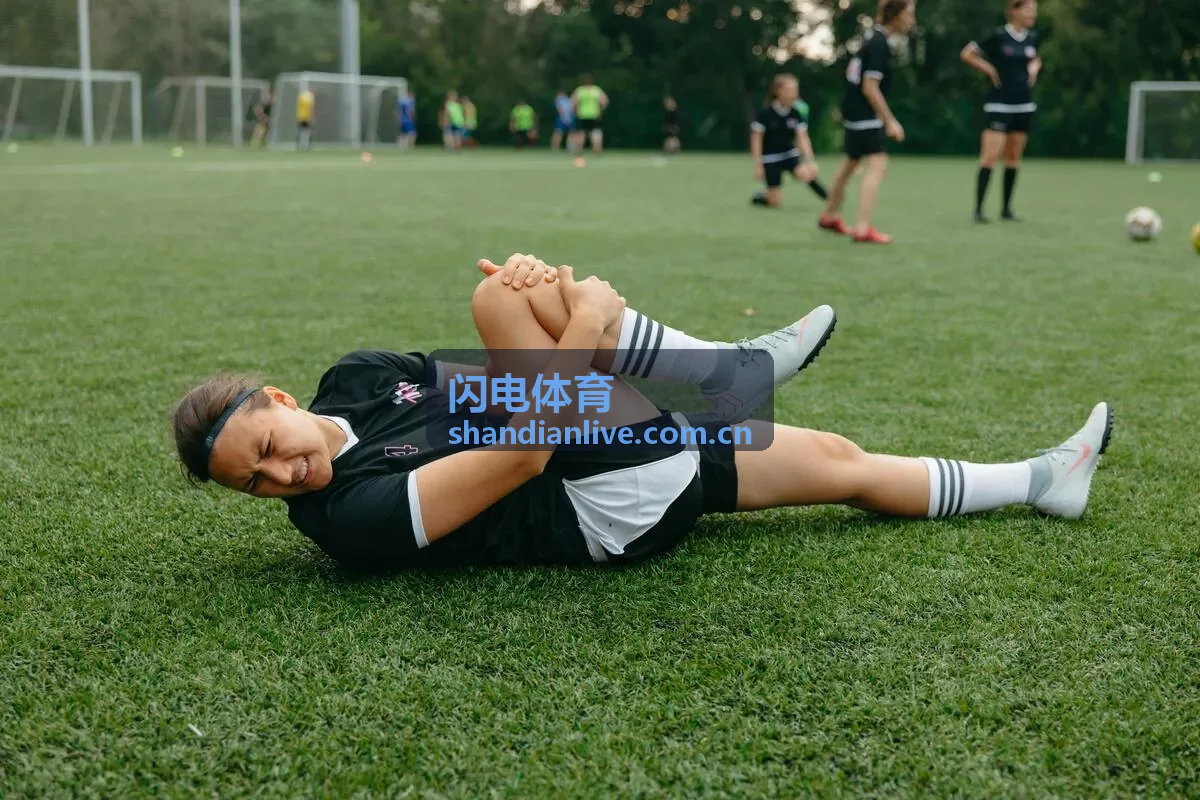 闪电体育赛事对阵数据 - 德甲拜仁对阵多特蒙德封面
